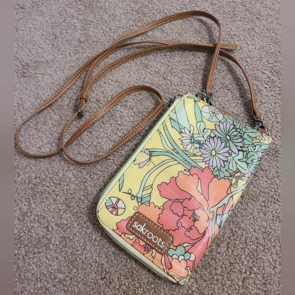 SAKROOTS Crossbody Zipper Wallet Mini Purse
